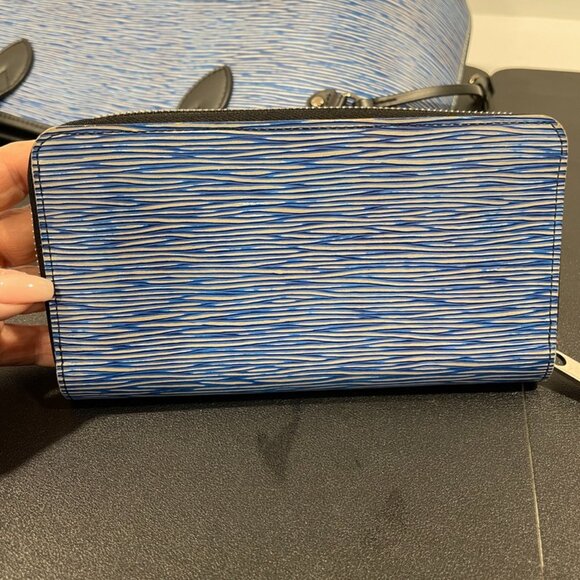 Louis Vuitton Epi Neverfull MM Denim Light w/ Pouch and Matching Wallet (JB1315) - Picture 11 of 16